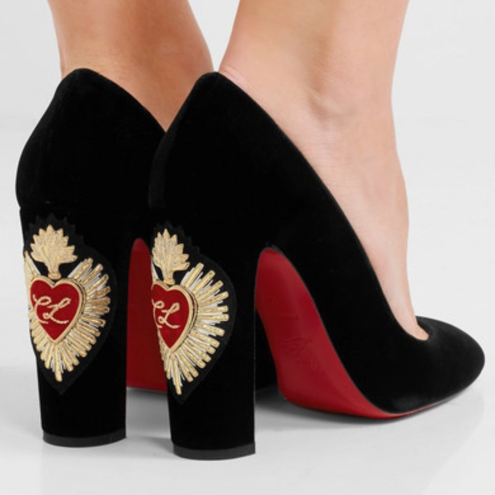 CHRISTIAN LOUBOUTIN CADRILLA CORAZON SIZE 37 WITH BOX! BLACK - Picture 1 of 10